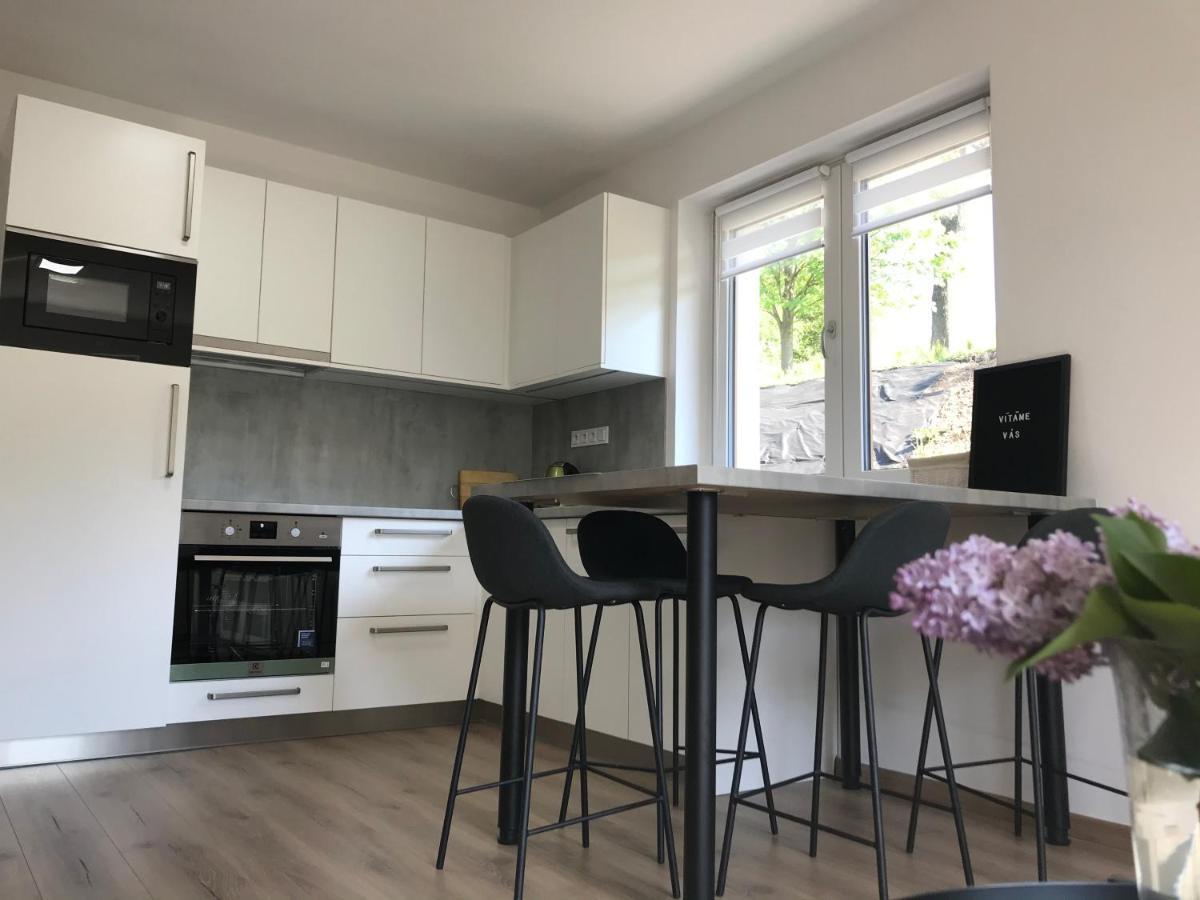 Apartman Na Kopci Krucemburk ภายนอก รูปภาพ